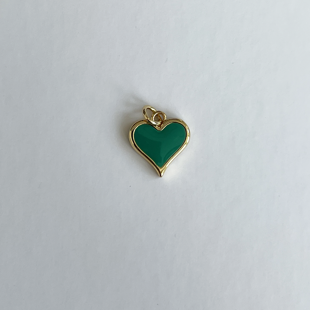 Green Heart w Gold Outline