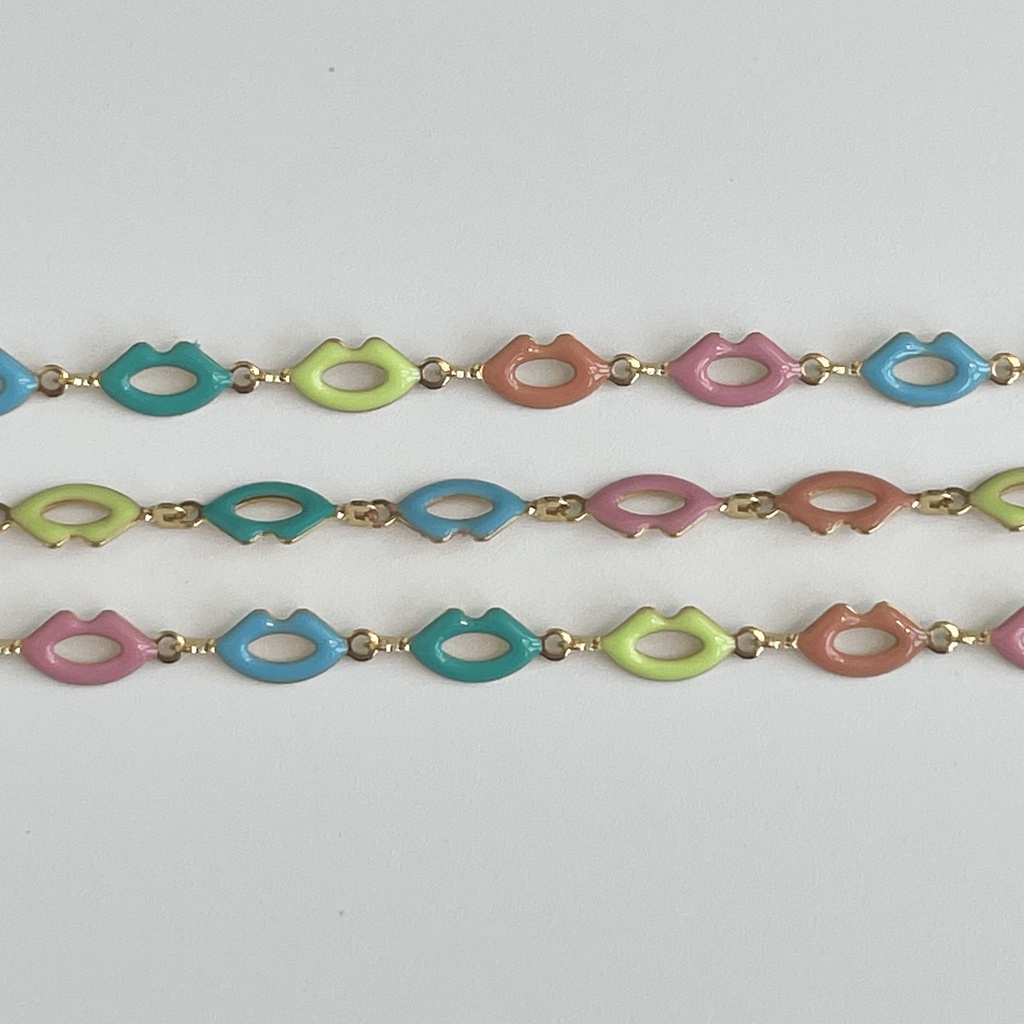 Multicoloured Enamel Lips
