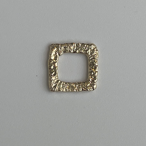 No Bail Square Pendant